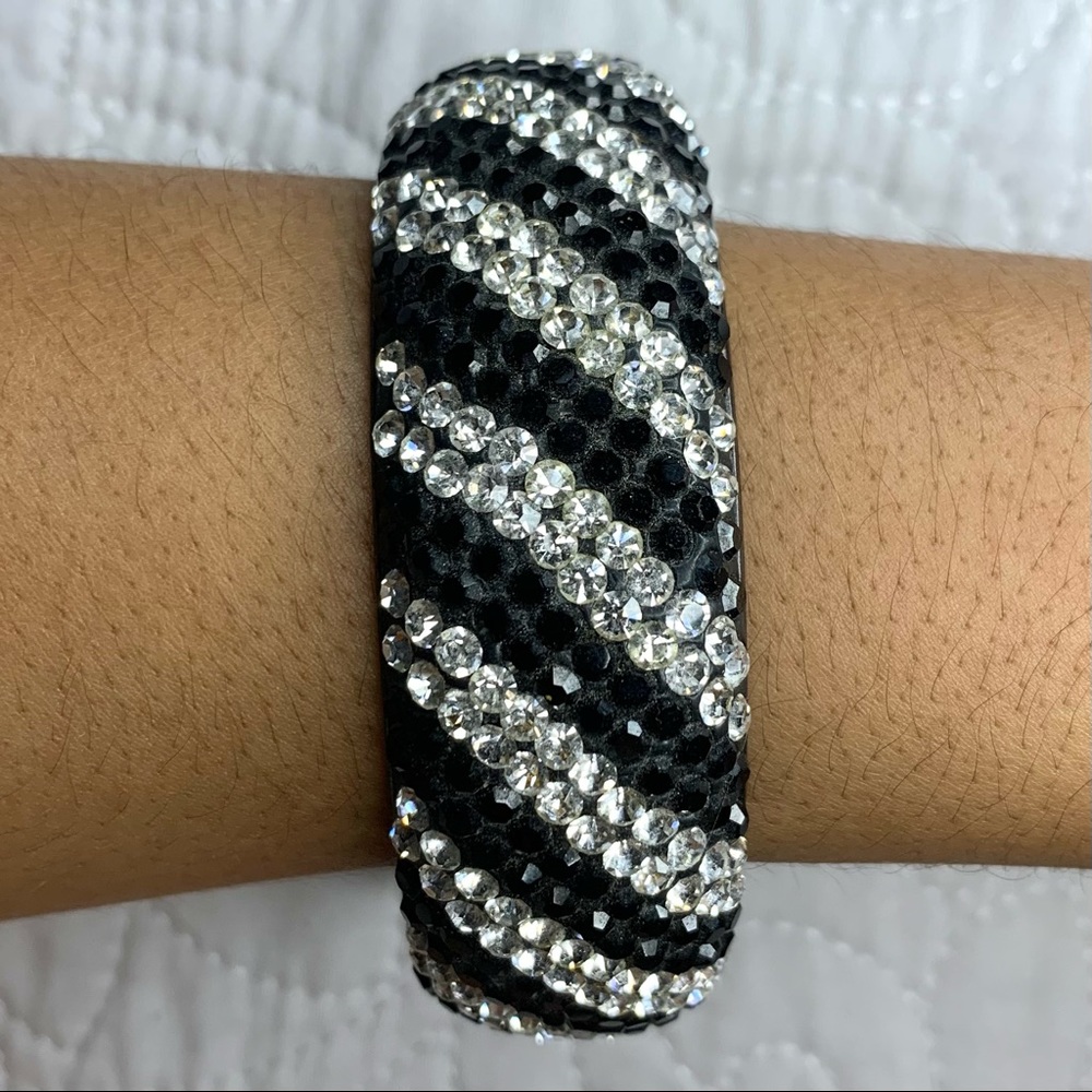 Chunky Black & White Rhinestone Bangle